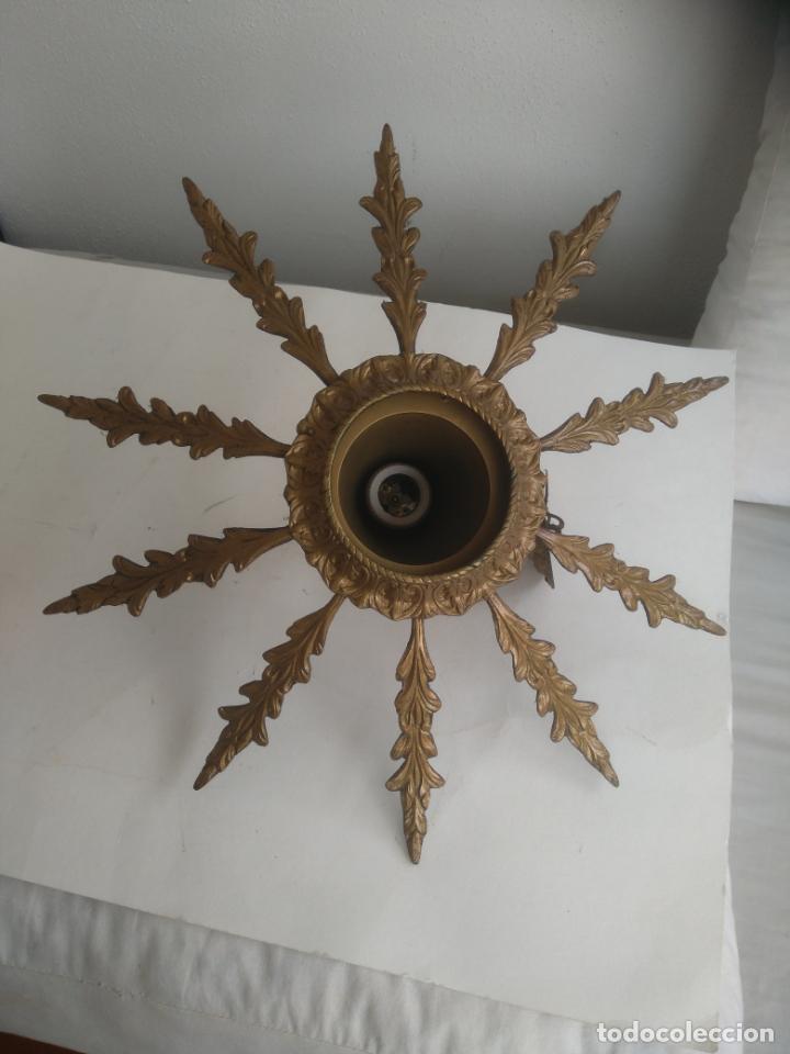 Vintage: Lampara tipo sol de bronce o lat&oacute;n - Foto 3