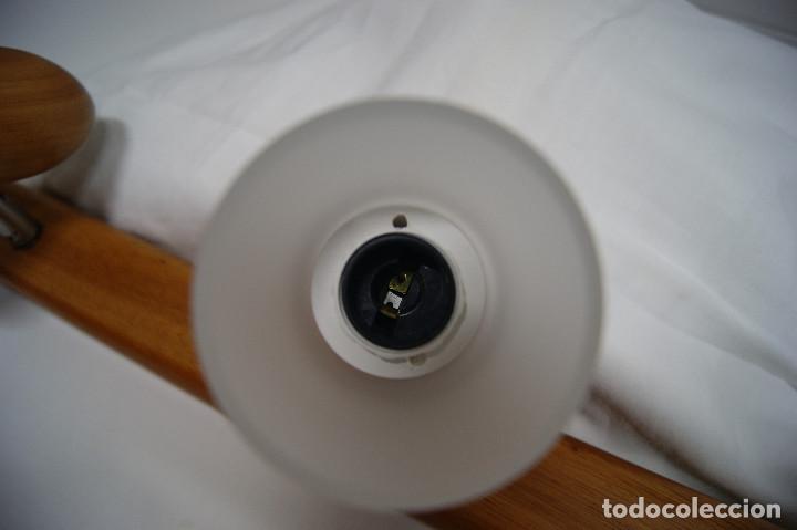 Vintage: Regleta de focos en madera y cristal - Foto 6
