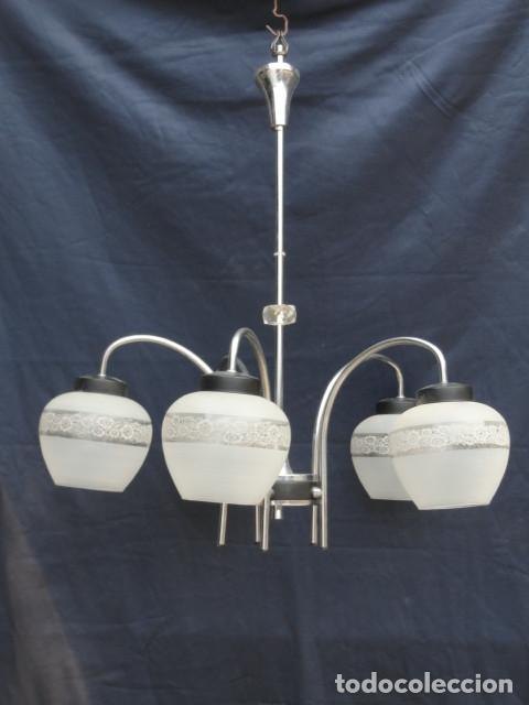 Vintage: BONITA L&Aacute;MPARA DE TECHO. - Foto 1