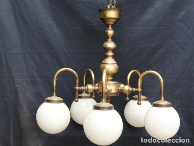 Vintage: BONITA L&Aacute;MPARA DE TECHO. - Foto 2