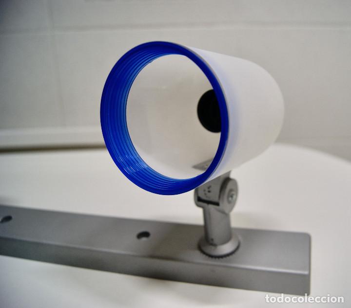 Vintage: Regleta con dos focos en gris, blanco y azul - Foto 4