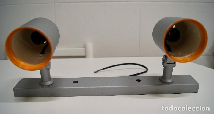 Vintage: Regleta con dos focos en gris y naranja - Foto 1