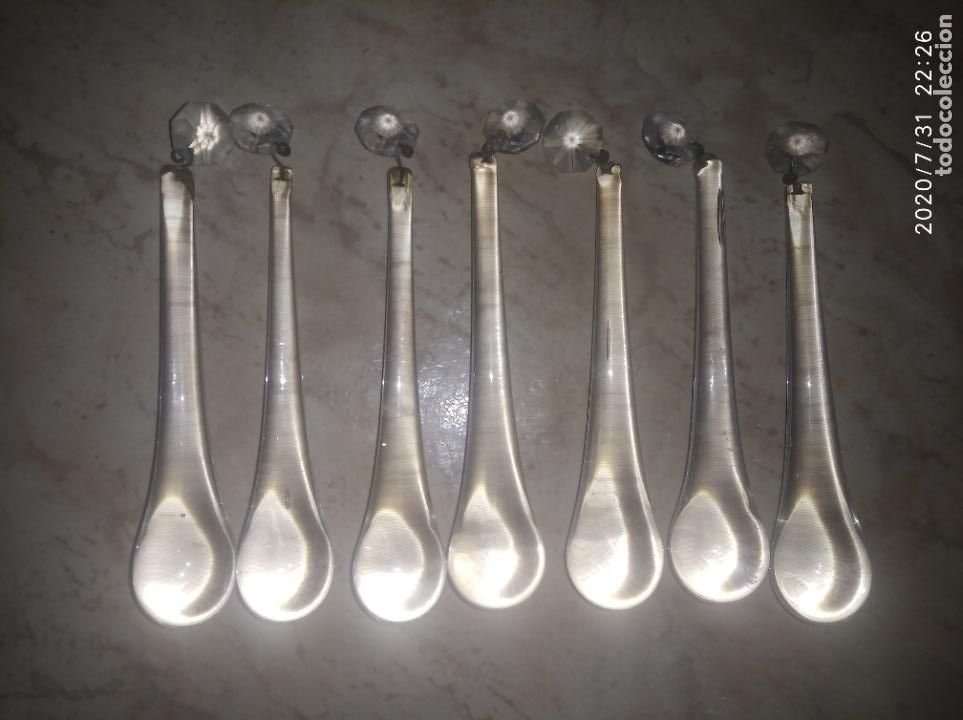 Vintage: Lote siete L&Aacute;GRIMAS DE CRISTAL Murano EN FORMA DE GOTA L&Aacute;MPARA CON PERLAS DE CRISTAL Y ENGANCHES
