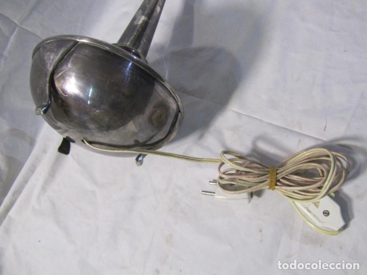 Vintage: L&aacute;mpara de lat&oacute;n ba&ntilde;ado en plata, funcionando - Foto 13