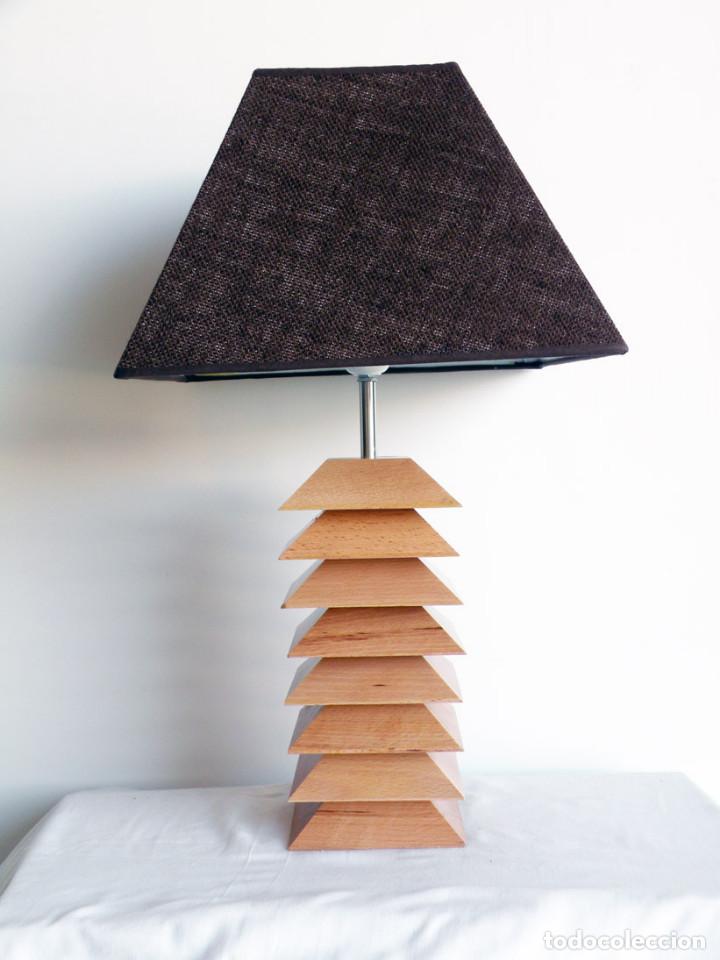 Vintage: LAMPARA SOBREMESA ARTESANAL DE MADERA - Foto 1