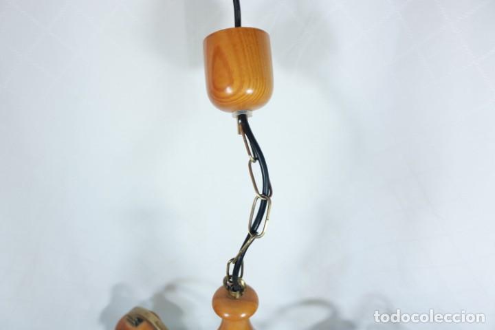 Vintage: L&aacute;mpara de madera y tulipanes de vidrio - Foto 4