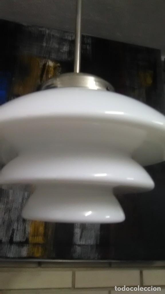 Vintage: L&aacute;mpara de techo opalina - Foto 4
