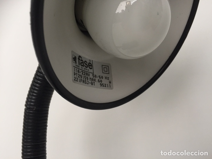 Vintage: L&Aacute;MPARA FLEXO CON ESCRITORIO LAPICERO - Foto 2