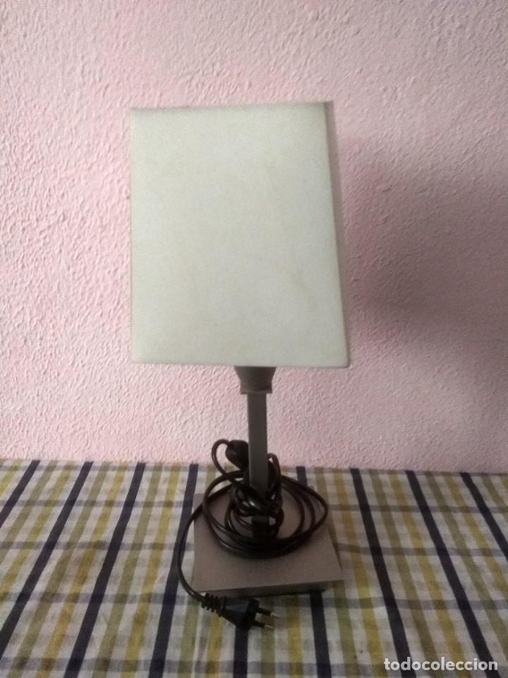 Vintage: Lampara de mesa - Foto 1