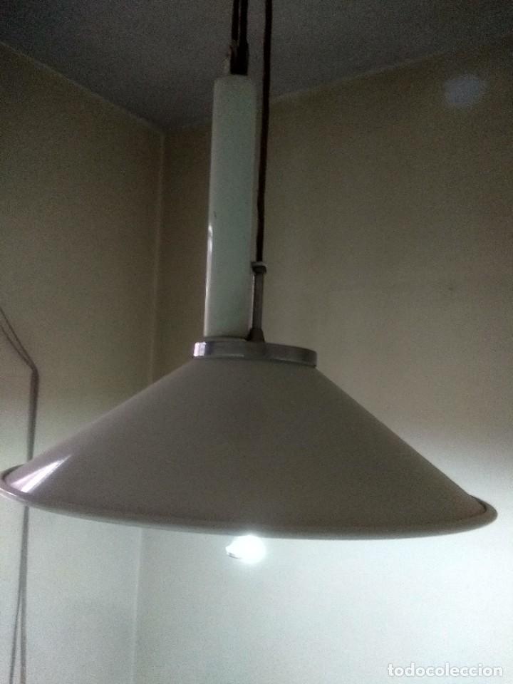 Vintage: Lampara esmaltada con contrapeso - Foto 2