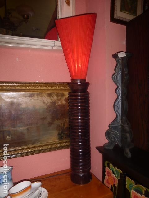 Vintage: LAMPARA PARA SUELO O MESA DE MADERA MACIZA - Foto 1