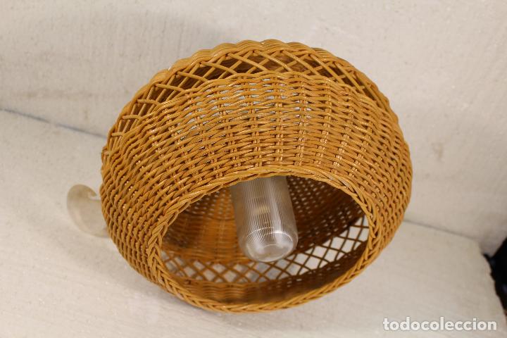 Vintage: lampara de techo de mimbre - Foto 3