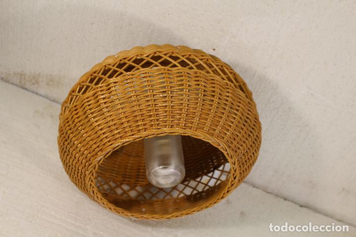 Vintage: lampara de techo de mimbre - Foto 6