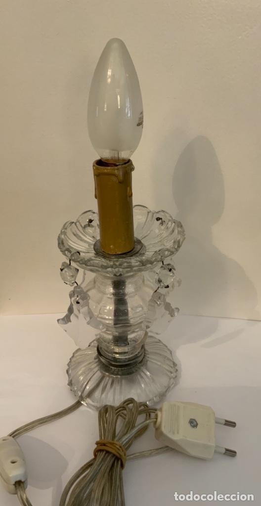 Vintage: PEQUE&Ntilde;A LAMPARA DE MESA DE CRISTAL - Foto 9