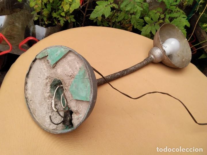 Vintage: L&aacute;mpara flexible antigua. ( funcionando) - Foto 7