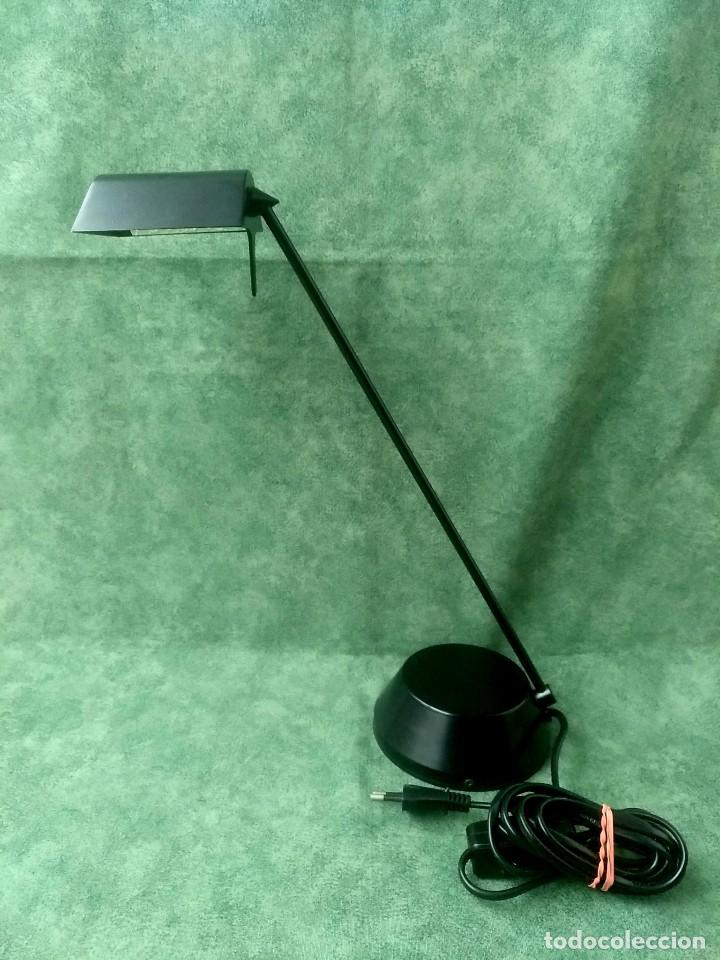 Vintage: L&Aacute;MPARA DE MESA HAL&Oacute;GENA FASE - Foto 1