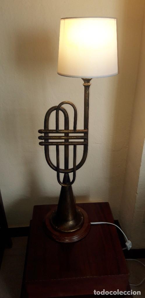 Vintage: Lampara trompeta decoracion - Foto 2