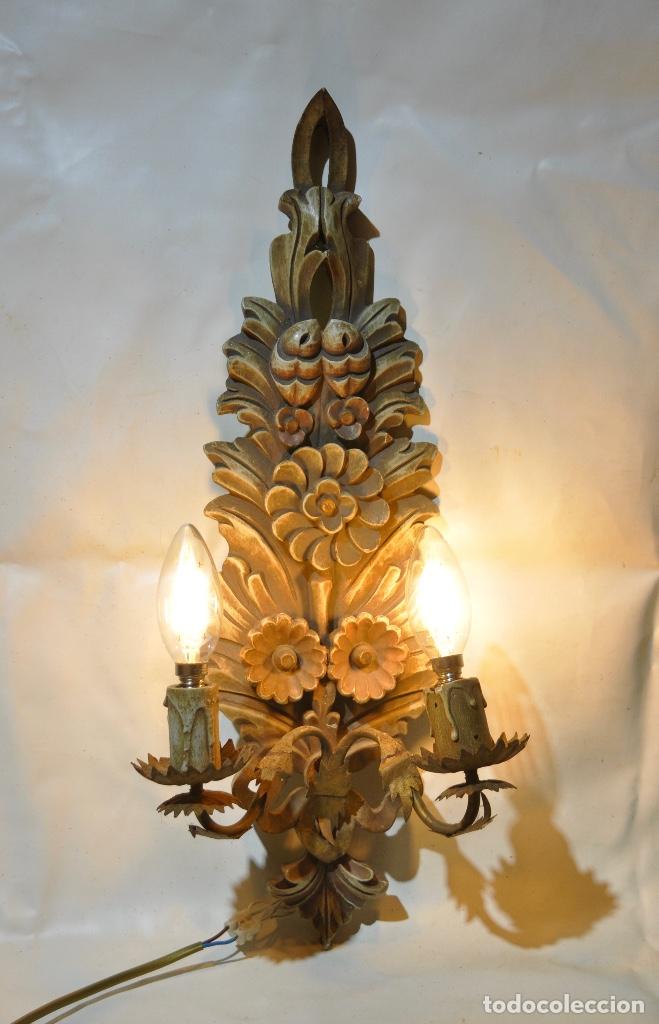 Vintage: Aplique madera policromada con dos luces - Foto 1