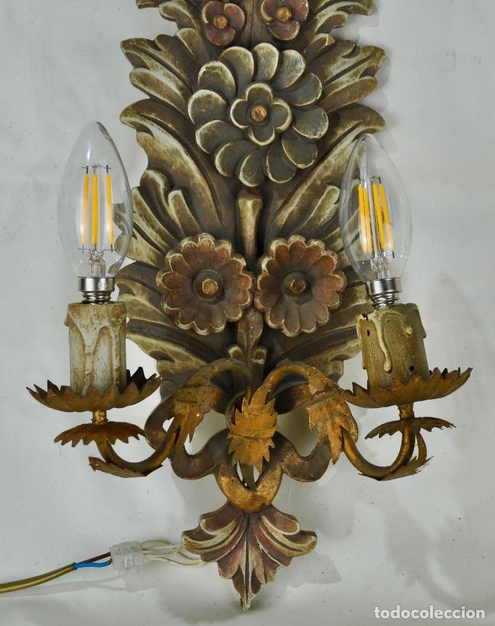Vintage: Aplique madera policromada con dos luces - Foto 4