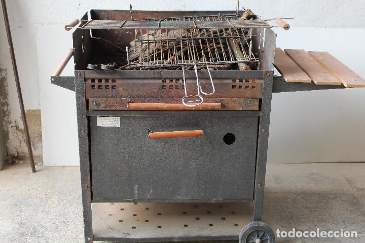 Vintage: barbacoa con ruedas - Foto 1