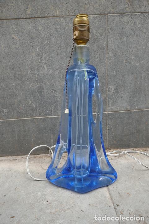 Vintage: PRECIOSA LAMPARA DE MESA DE CRISTAL AZUL DE MURANO. - Foto 2 - 255515370