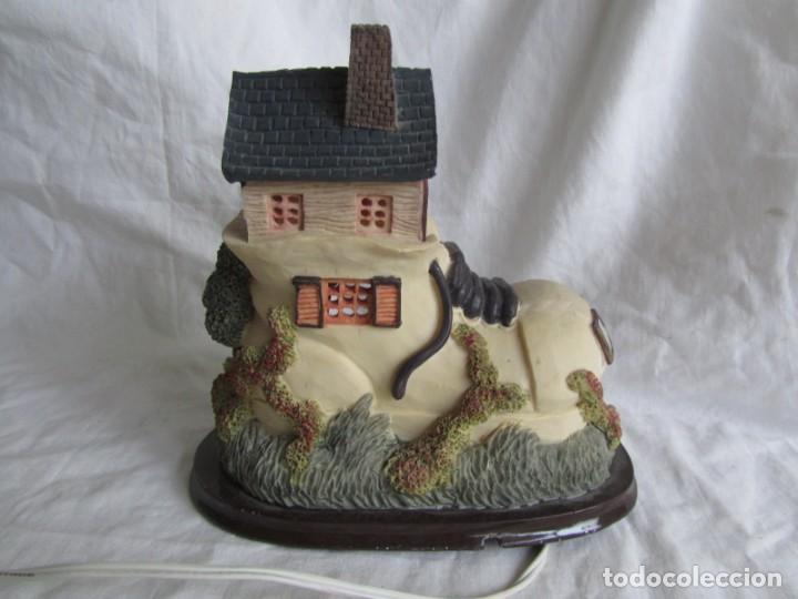 Vintage: Simp&aacute;tica l&aacute;mpara casa-bota con ratoncillos, funcionando - Foto 5