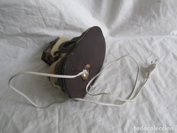 Vintage: Simp&aacute;tica l&aacute;mpara casa-bota con ratoncillos, funcionando - Foto 9