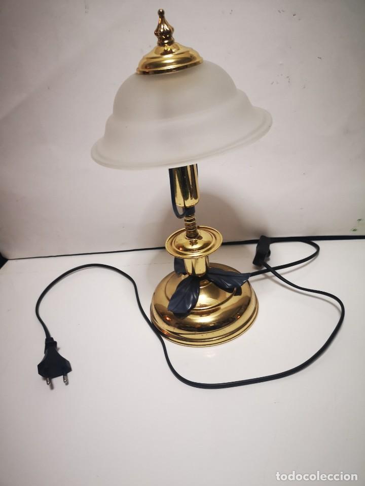 Vintage: L&aacute;mpara de mesita - Foto 1