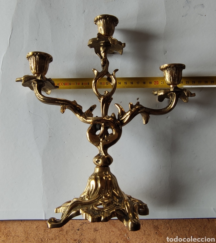 Vintage: Lote de reloj y 2 candelabros de bronce - Foto 19