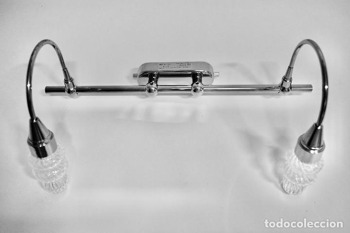 Vintage: Aplique cromo con dos tulipas - Foto 2