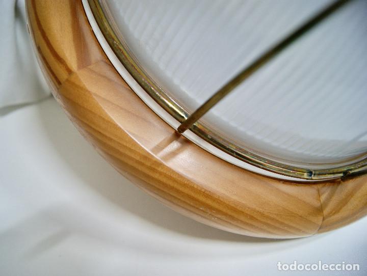 Vintage: Aplique/plaf&oacute;n madera cristal y metal - Foto 3
