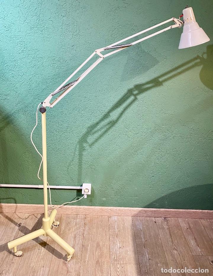 Vintage: Flexo de m&eacute;dico con ruedas - Foto 8