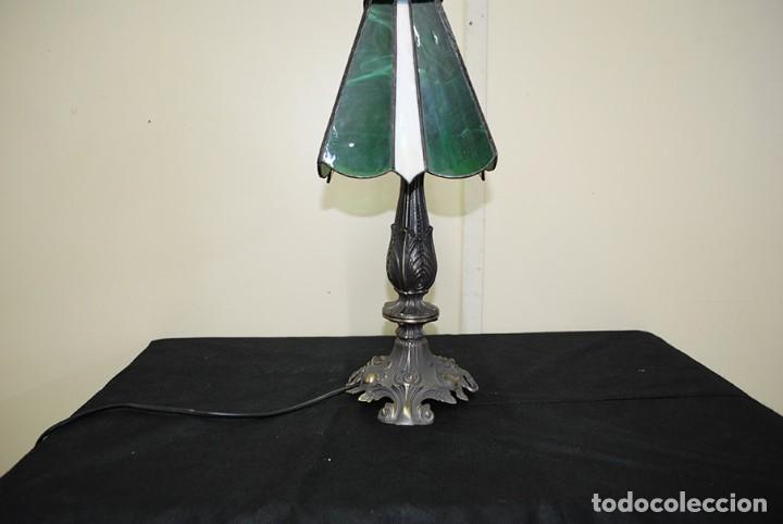 Vintage: L&Aacute;MPARA VERDE DE MESA - Foto 4