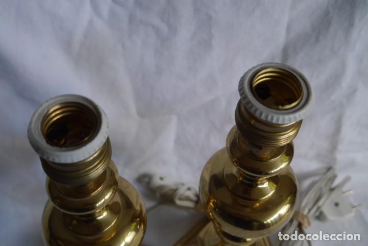 Vintage: Pareja de antiguas l&aacute;mparas de bronce, funcionando - Foto 4
