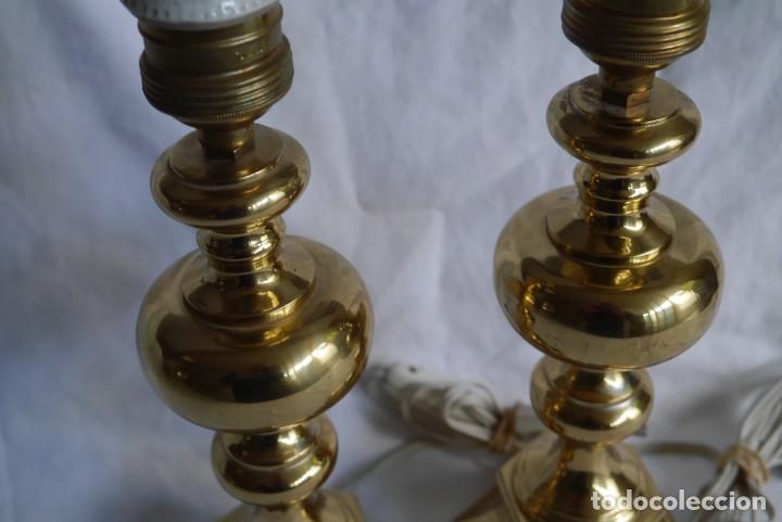 Vintage: Pareja de antiguas l&aacute;mparas de bronce, funcionando - Foto 5
