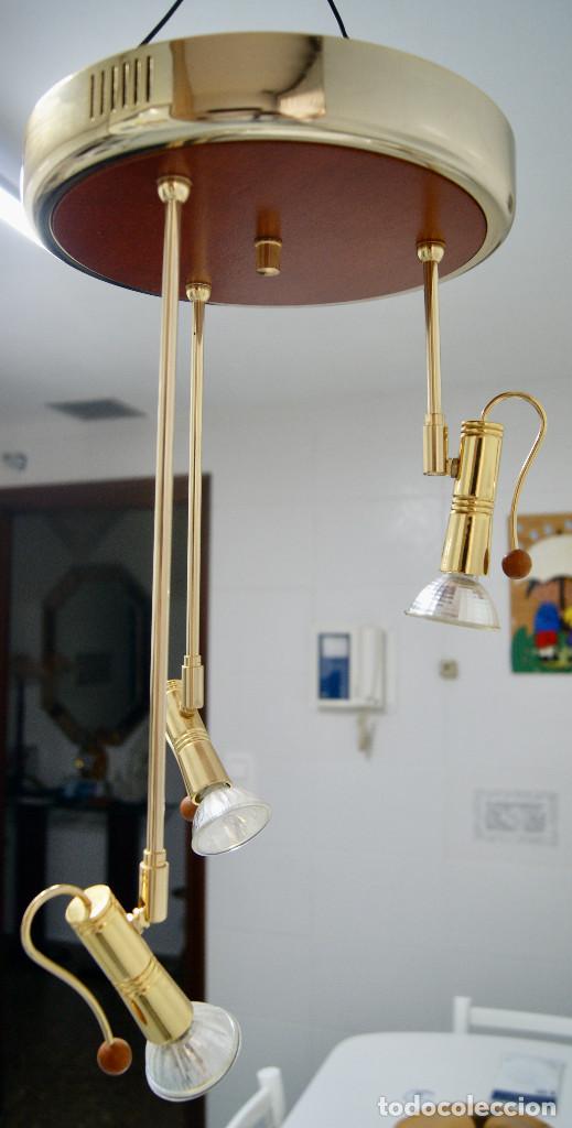 Vintage: lampara de techo madera y dorado - Foto 3