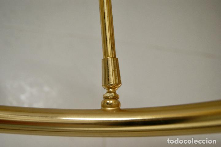 Vintage: lampara de techo dorada y pantallas - Foto 9