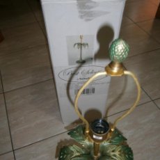 Vintage: ESPECTACULAR LAMPARA PALMERA DE BRONCE NUEVA SIN USAR EN CAJA MARCA SCHULLER DE SOBRE MESA +- 60 CM