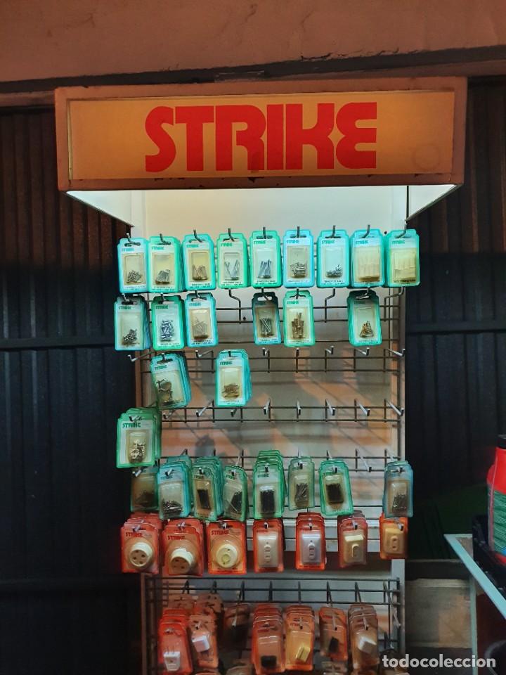 Vintage: Expositor STRIKE El&eacute;ctrico Bricolaje - Foto 1
