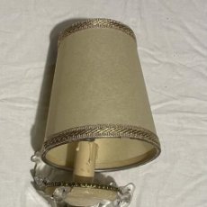 Vintage: ANTIGUA LAMPARA DE MESA CON TULIPA . ELECTRIFICADA . BRONCE , CRISTAL Y MARMOL O ALABASTRO .. Lote 303316048