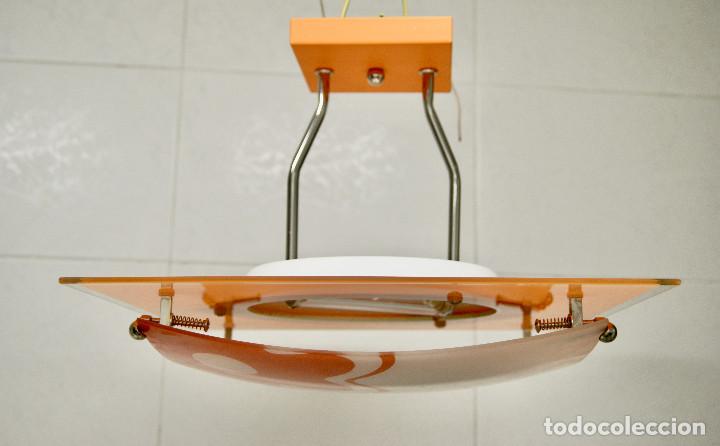 Vintage: lampara de techo tipo semiplaf&oacute;n naranja y blanco - Foto 3