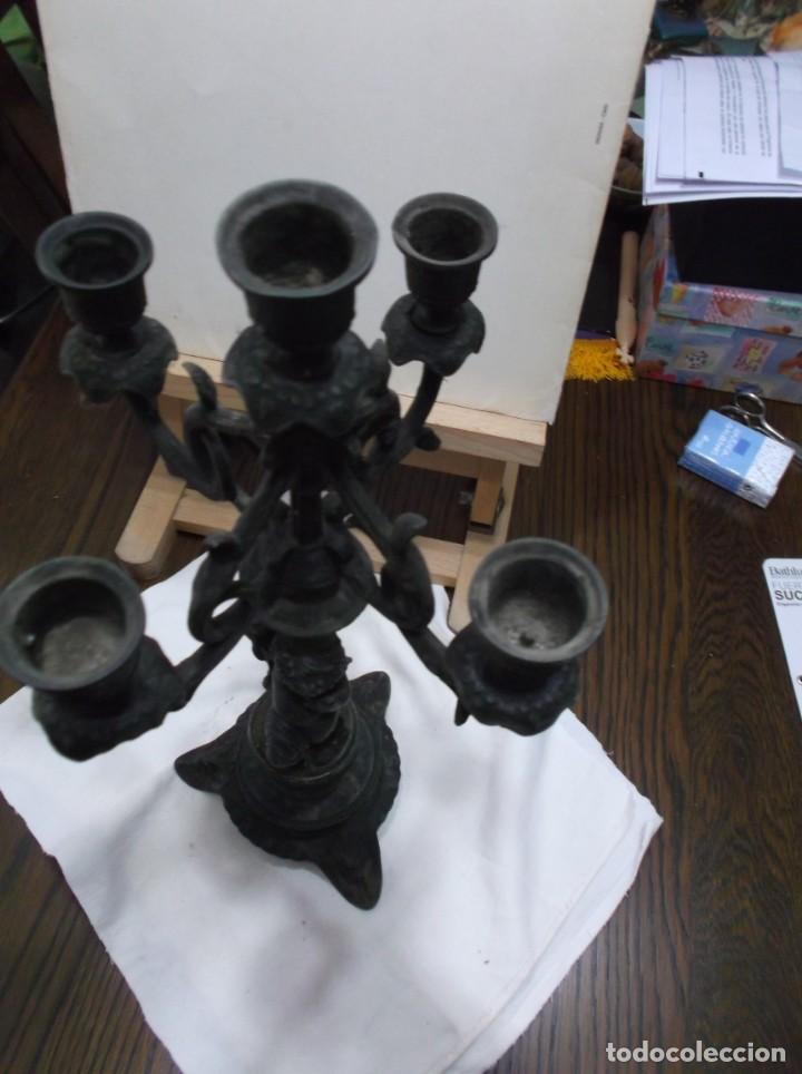 Vintage: CANDELABRO DE CINCO (5) BRAZOS DE CALAMINA - ANTIGUO. - Foto 3