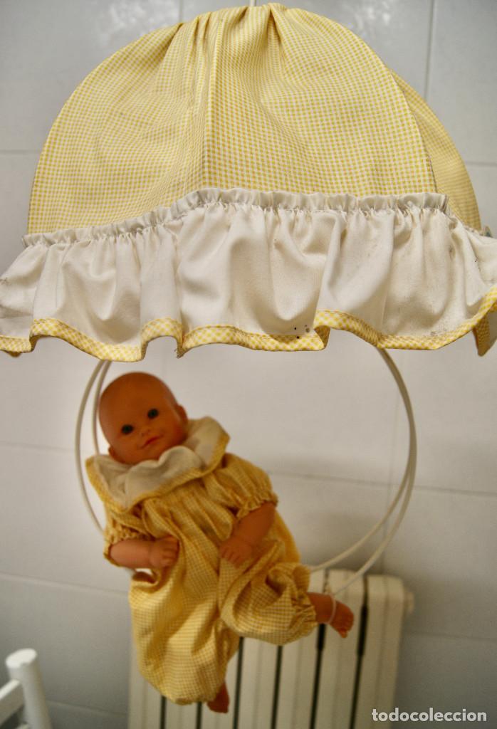 Vintage: lampara de techo infantil mu&ntilde;eco amarillo - Foto 1