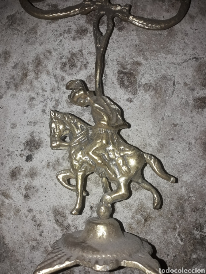 Vintage: Candelabros antiguos bronce - Foto 2