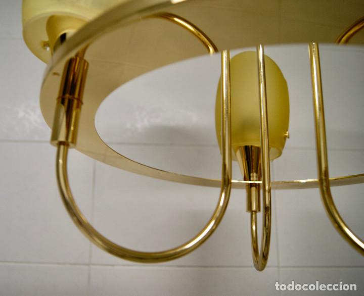 Vintage: lampara de techo dorada y cristal - Foto 7