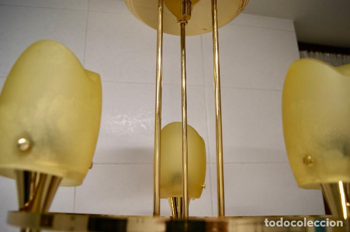 Vintage: lampara de techo dorada y cristal - Foto 17