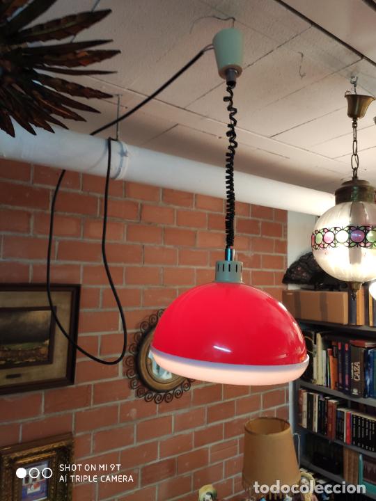 Vintage: lampara pop space age roja y blanca plastico - Foto 2