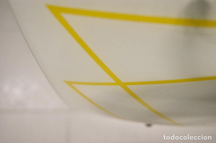 Vintage: lampara de techo tipo semiplaf&oacute;n en cromo, opal y amarillo - Foto 11
