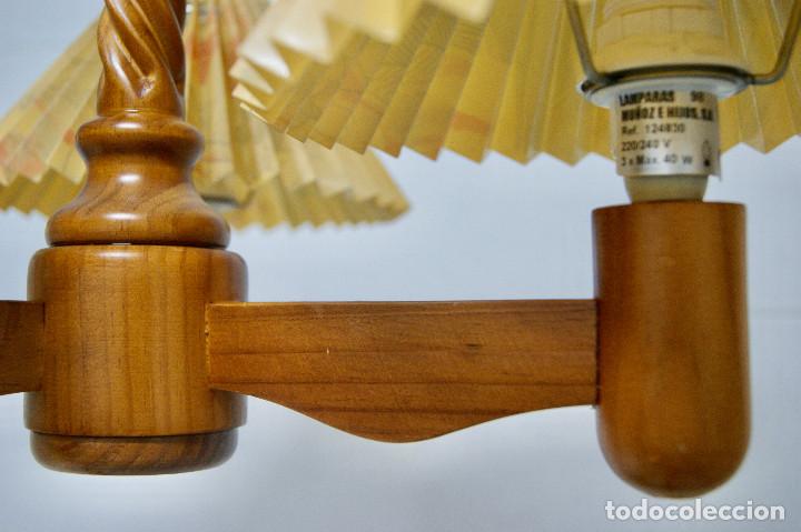 Vintage: lampara de techo madera y pantallas - Foto 8