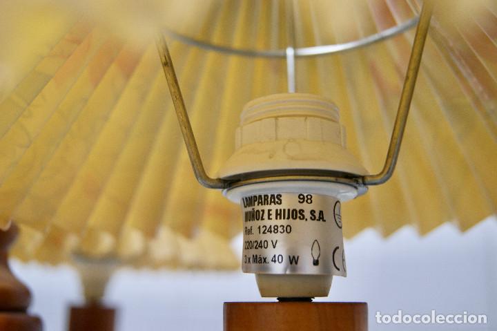 Vintage: lampara de techo madera y pantallas - Foto 12